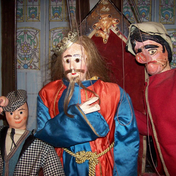 Théâtre Royal de Toone - Marionetten