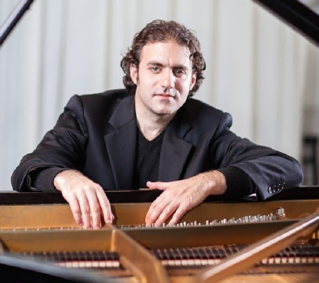 Jonathan Benichou: piano recital