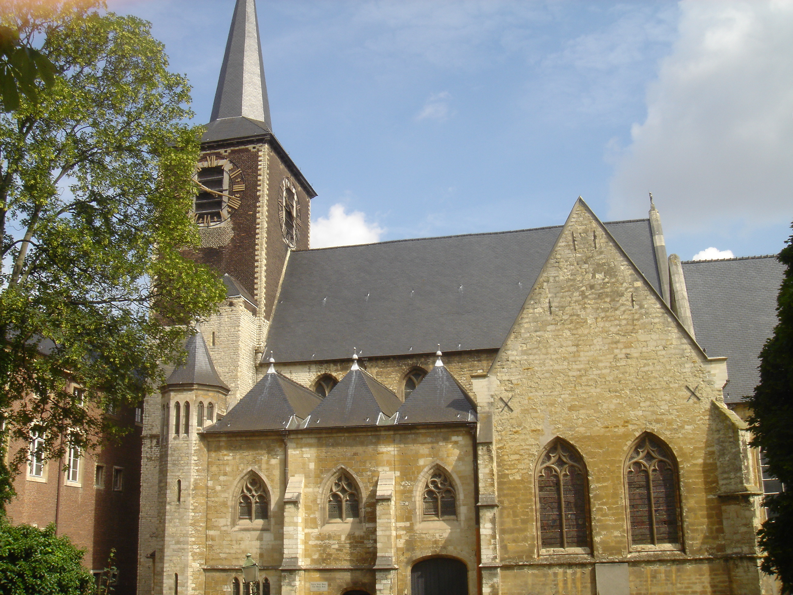 Faubourg SaintDenis Visit Brussels